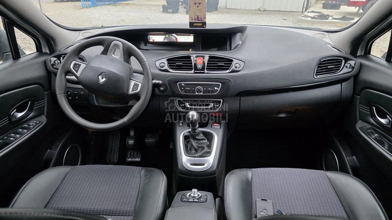 Renault Scenic 1.5 DCI