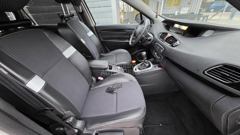 Renault Scenic 1.5 DCI