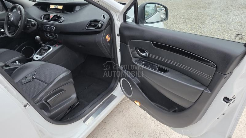 Renault Scenic 1.5 DCI