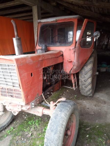 Belarus T 52