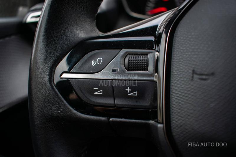 Peugeot 208 1.2 Bi Tone ALU