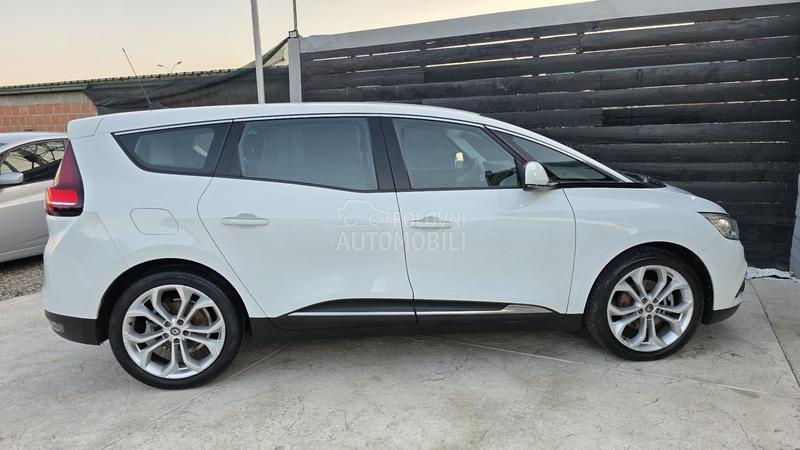 Renault Scenic 1.7 DCI