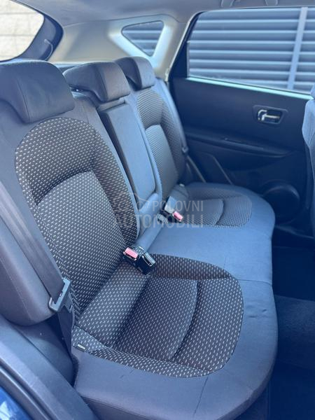 Nissan Qashqai 2.0dci 4WD TEKNA CH