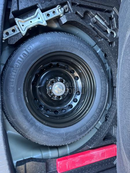 Nissan Qashqai 2.0dci 4WD TEKNA CH