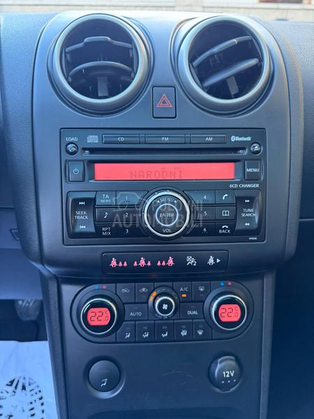 Nissan Qashqai 2.0dci 4WD TEKNA CH