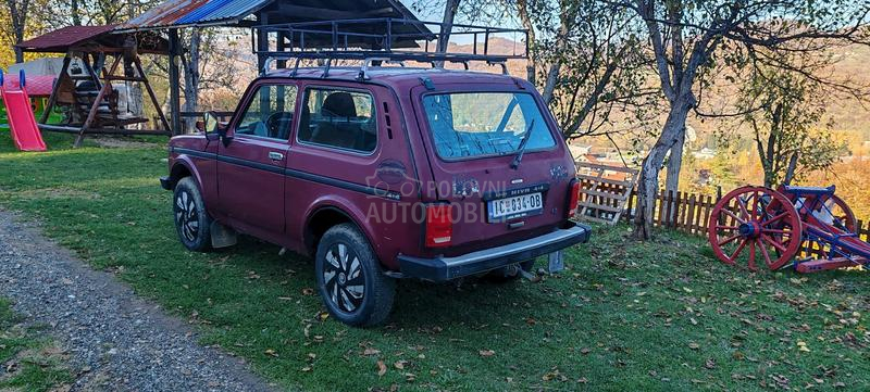Lada Niva 