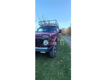 Lada Niva 