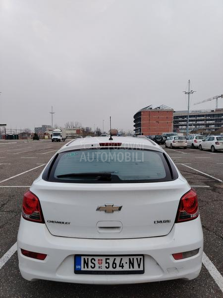Chevrolet Cruze 1.6 P L I N