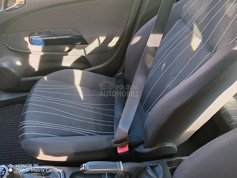 Opel Corsa D 1.3cdti
