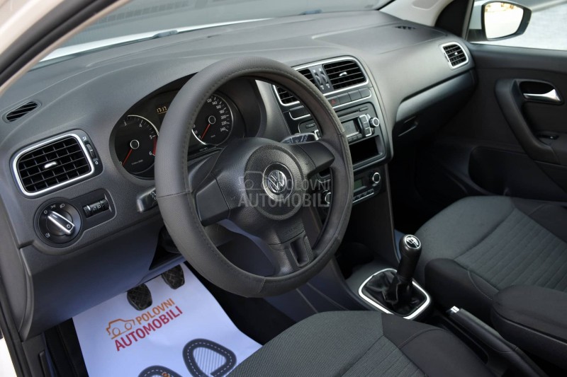 Volkswagen Polo 1.6TDI / COMFORTLINE