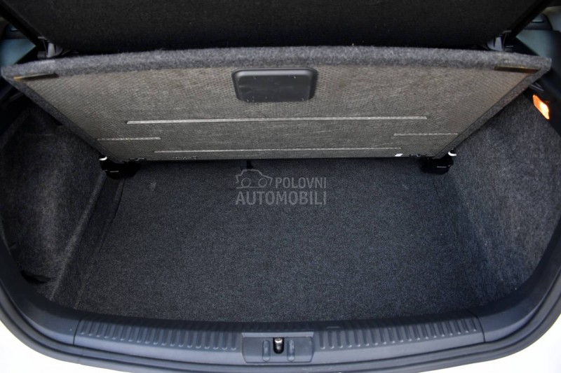 Volkswagen Polo 1.6TDI / COMFORTLINE