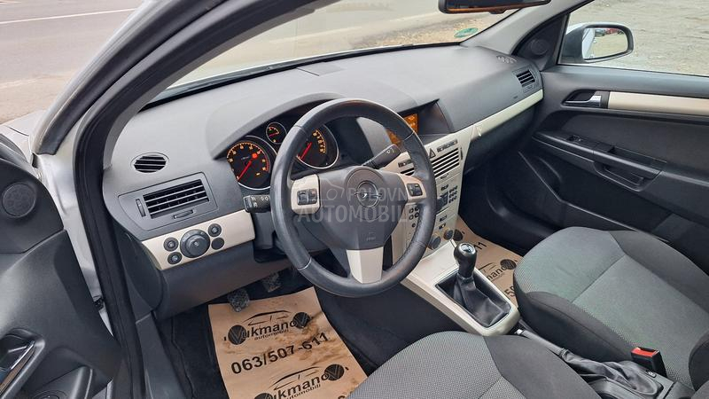 Opel Astra H 1.6Edition