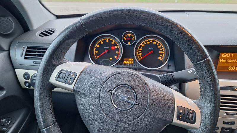 Opel Astra H 1.6Edition