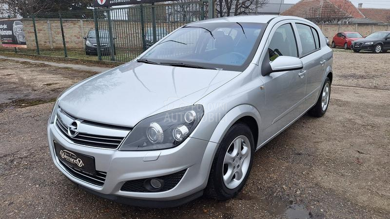 Opel Astra H 1.6Edition