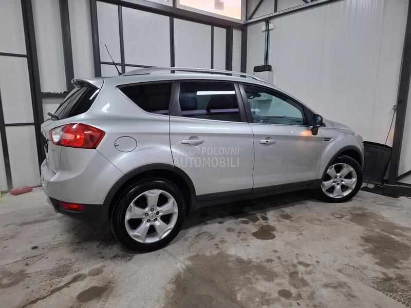 Ford Kuga 2.0tdci TITANIUM