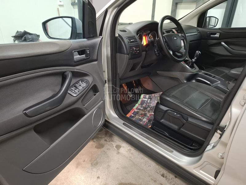 Ford Kuga 2.0tdci TITANIUM