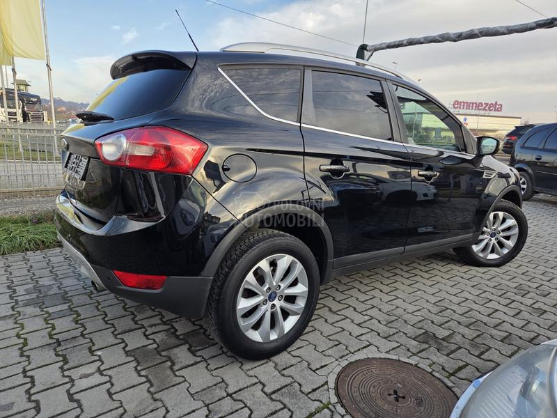 Ford Kuga 4x4 TITANIUM