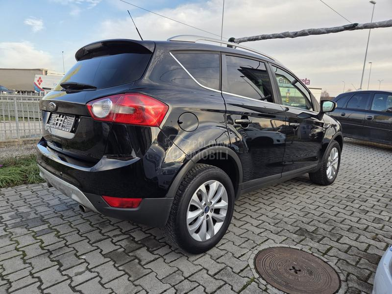 Ford Kuga 4x4 TITANIUM
