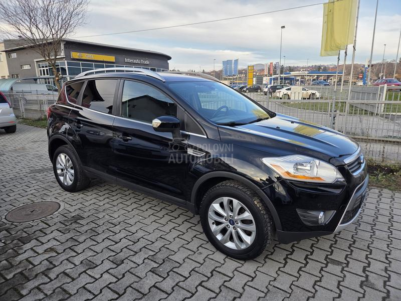 Ford Kuga 4x4 TITANIUM