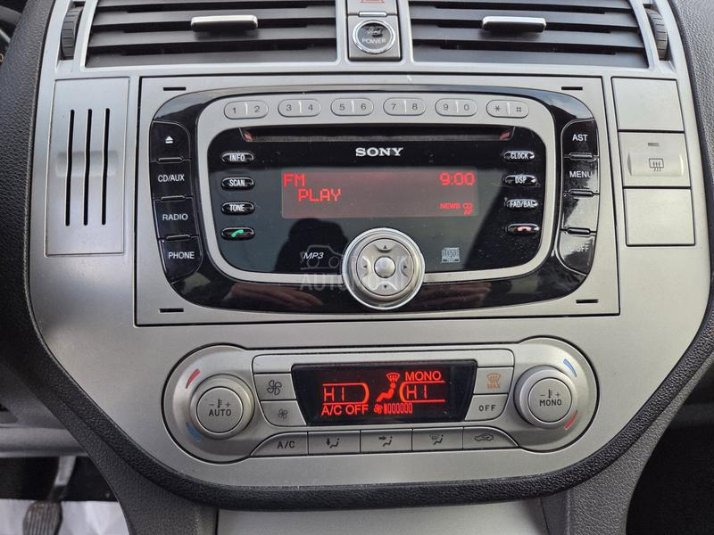 Ford Kuga 4x4 TITANIUM