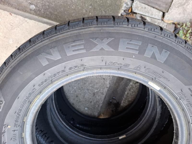 Nexen 215/65 R16 Zimska