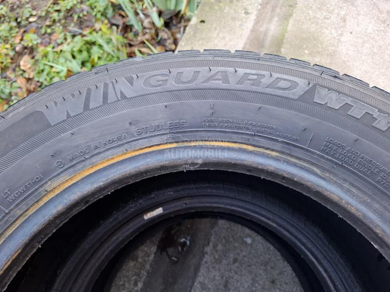 Nexen 215/65 R16 Zimska