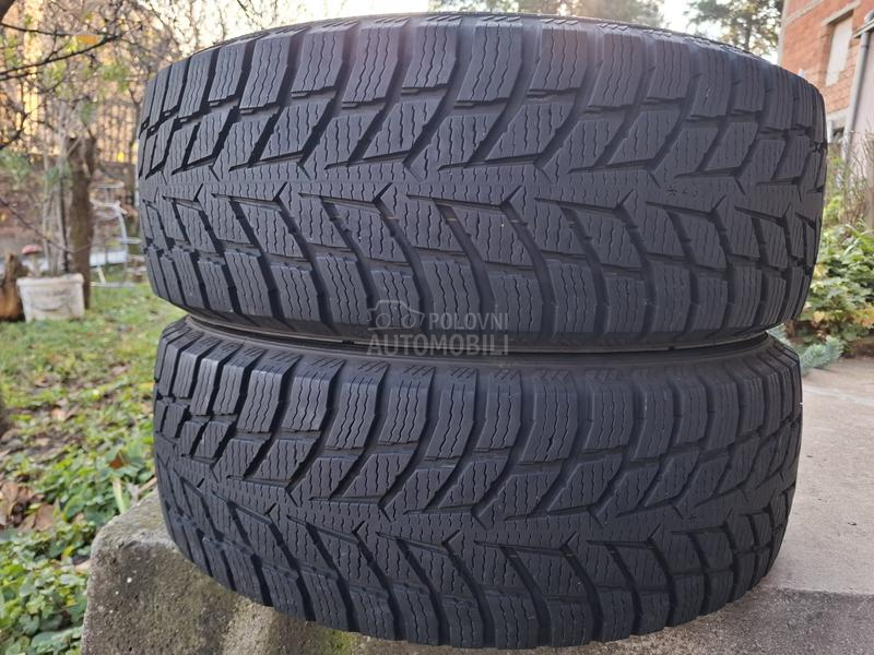Nexen 215/65 R16 Zimska
