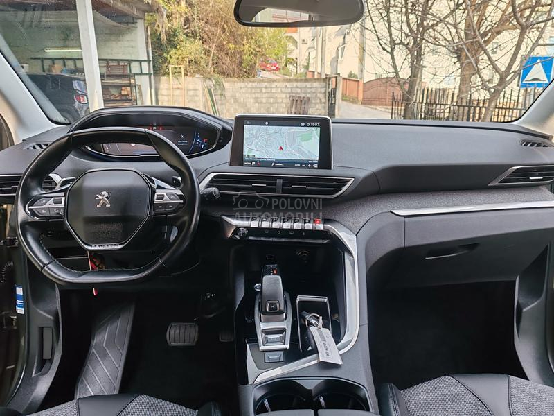 Peugeot 3008 1.2 Allure/auutomat