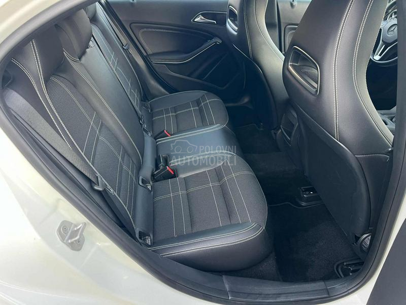 Mercedes Benz A 180 3x AMG/Led/Nav