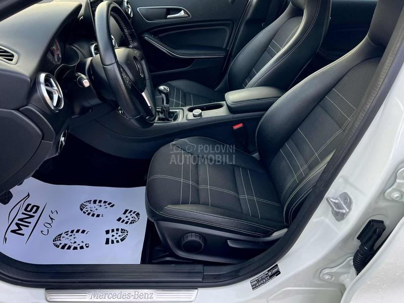 Mercedes Benz A 180 3x AMG/Led/Nav