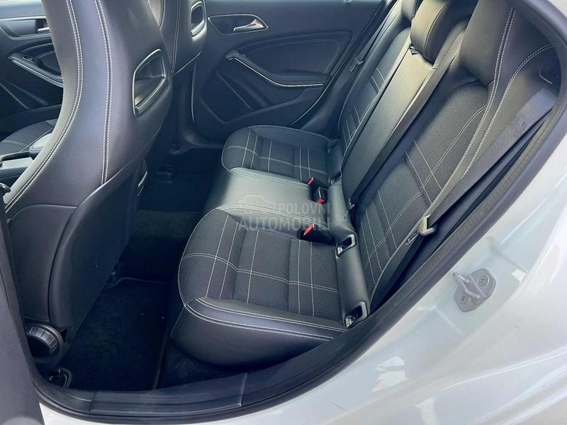 Mercedes Benz A 180 3x AMG/Led/Nav