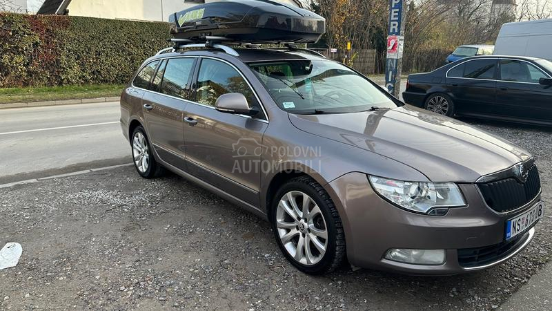 Škoda Superb 