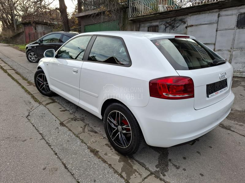 Audi A3 1,6TDI Sline DIODA