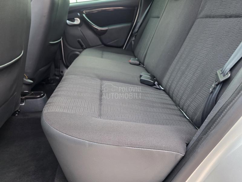 Dacia Duster 1.6 LAUREATE