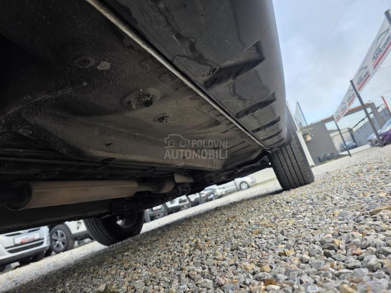 Dacia Duster 1.6 LAUREATE