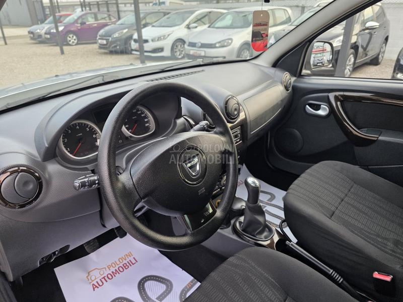 Dacia Duster 1.6 LAUREATE