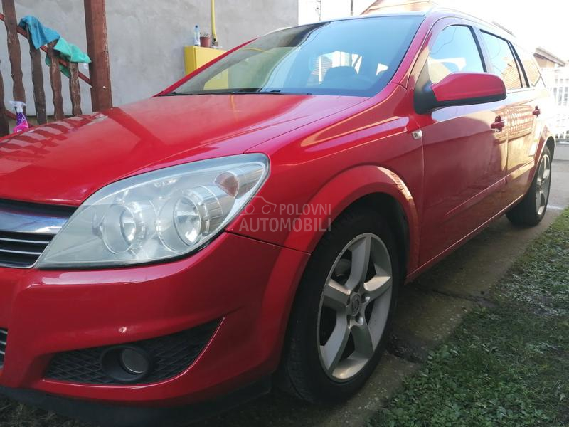 Opel Astra H 