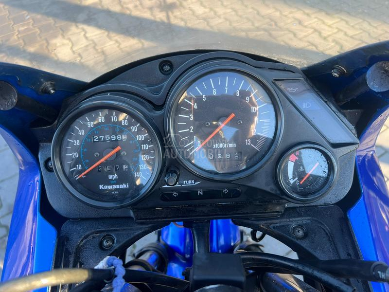Kawasaki Ninja 500r