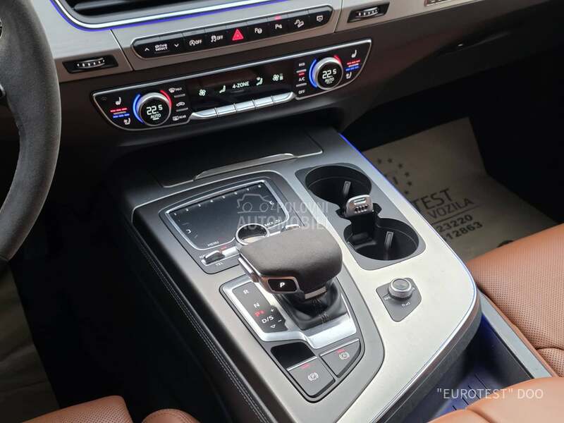 Audi Q7 50 TDI/S-line
