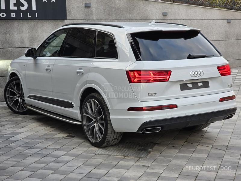 Audi Q7 50 TDI/S-line
