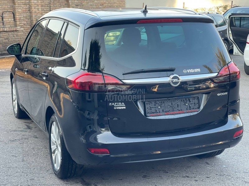 Opel Zafira C O S M O 7 Sed