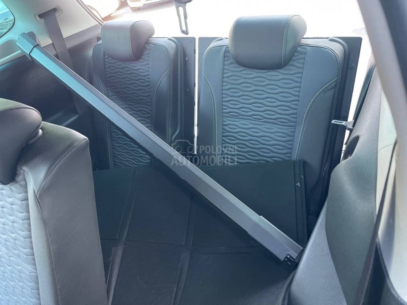 Opel Zafira C O S M O 7 Sed