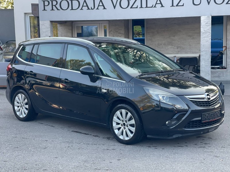 Opel Zafira C O S M O 7 Sed