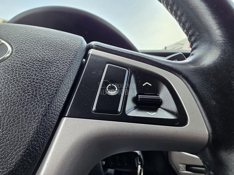 Hyundai i20 1.6/CH/163.000 K.M