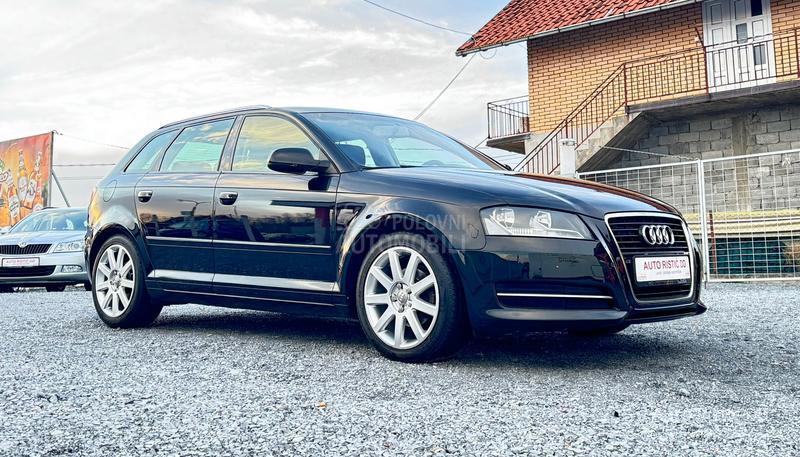 Audi A3 SPORTBACK  T O P