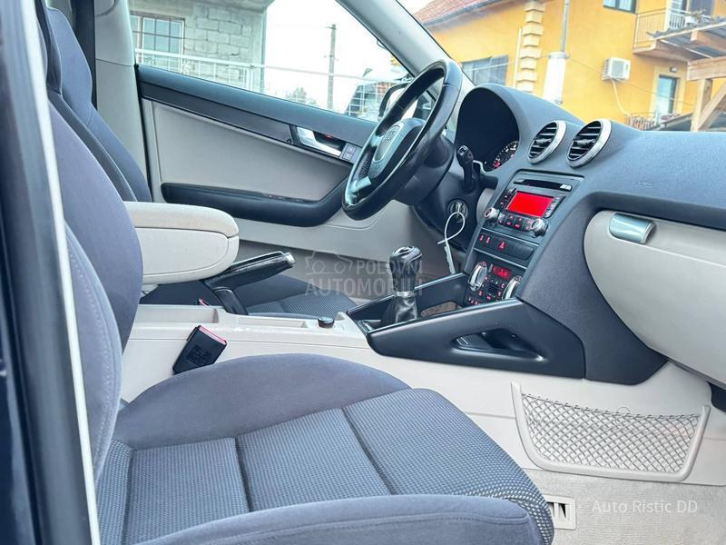 Audi A3 SPORTBACK  T O P