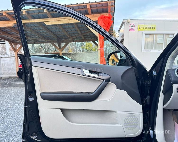 Audi A3 SPORTBACK  T O P