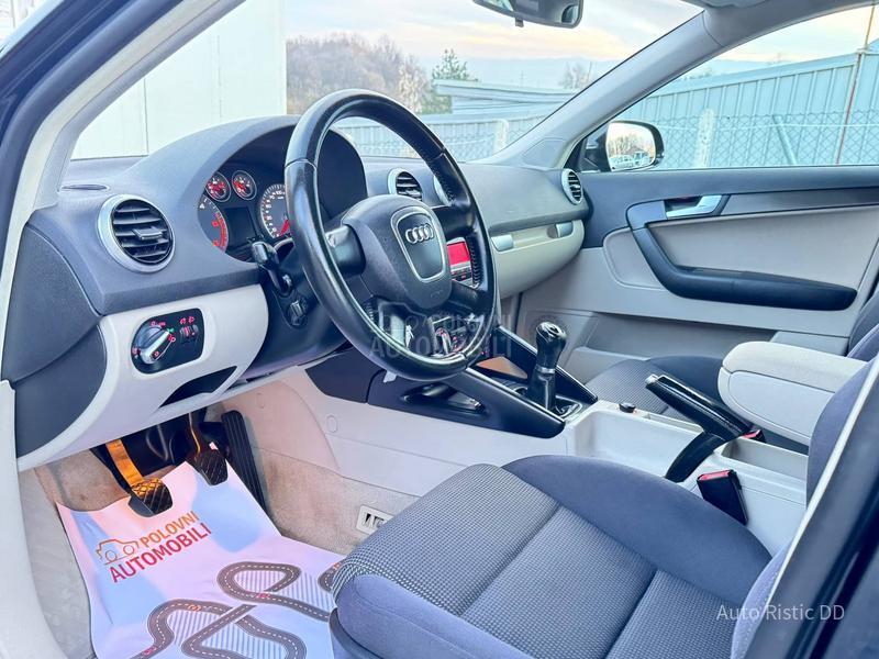 Audi A3 SPORTBACK  T O P