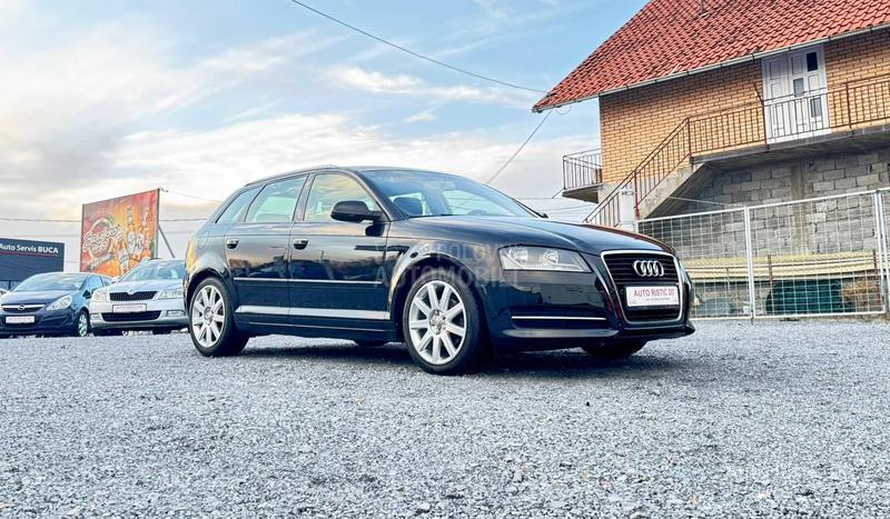 Audi A3 SPORTBACK  T O P