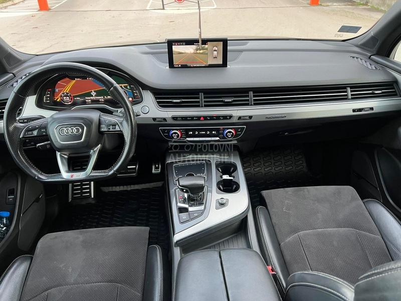 Audi Q7 S Line